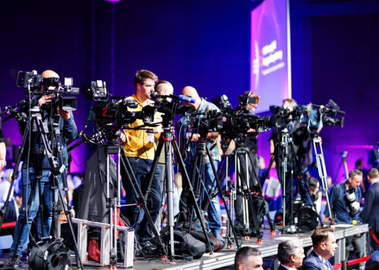 AFCD9279 8079 4371 9745 20FEBDCD339D 768x549