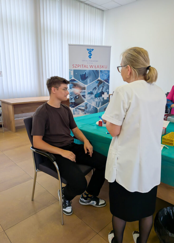 CD4A477E B0B0 484A 95D8 4FDE24BBA680 732x1024