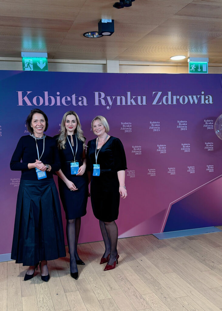 F7B50CF2 CAE0 4B7E B179 262AEC63E9A9 1 731x1024