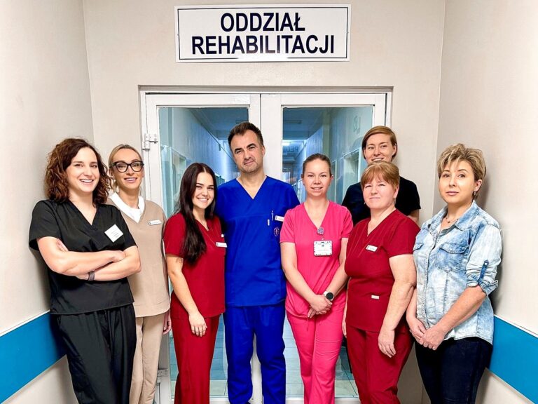 Kadra oddzialu rehabilitacji 768x576