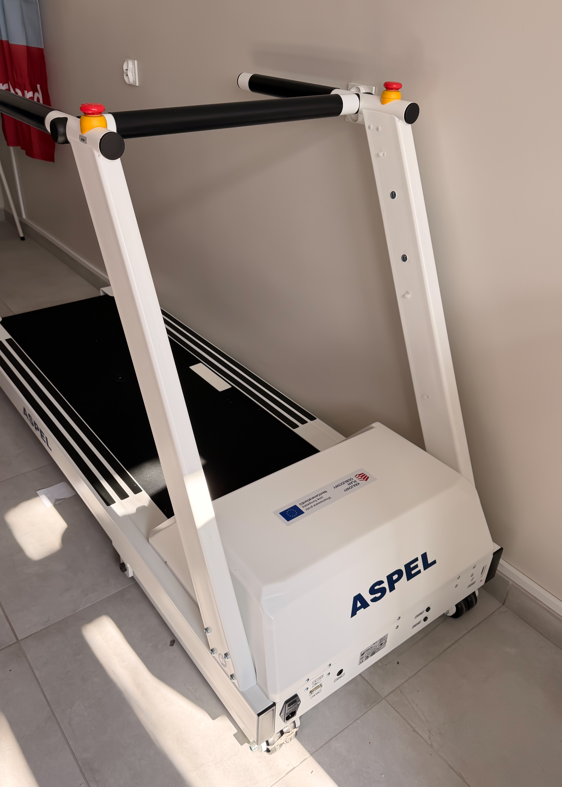 754EB14A 3279 44C9 8BB9 D404D42FE1AD